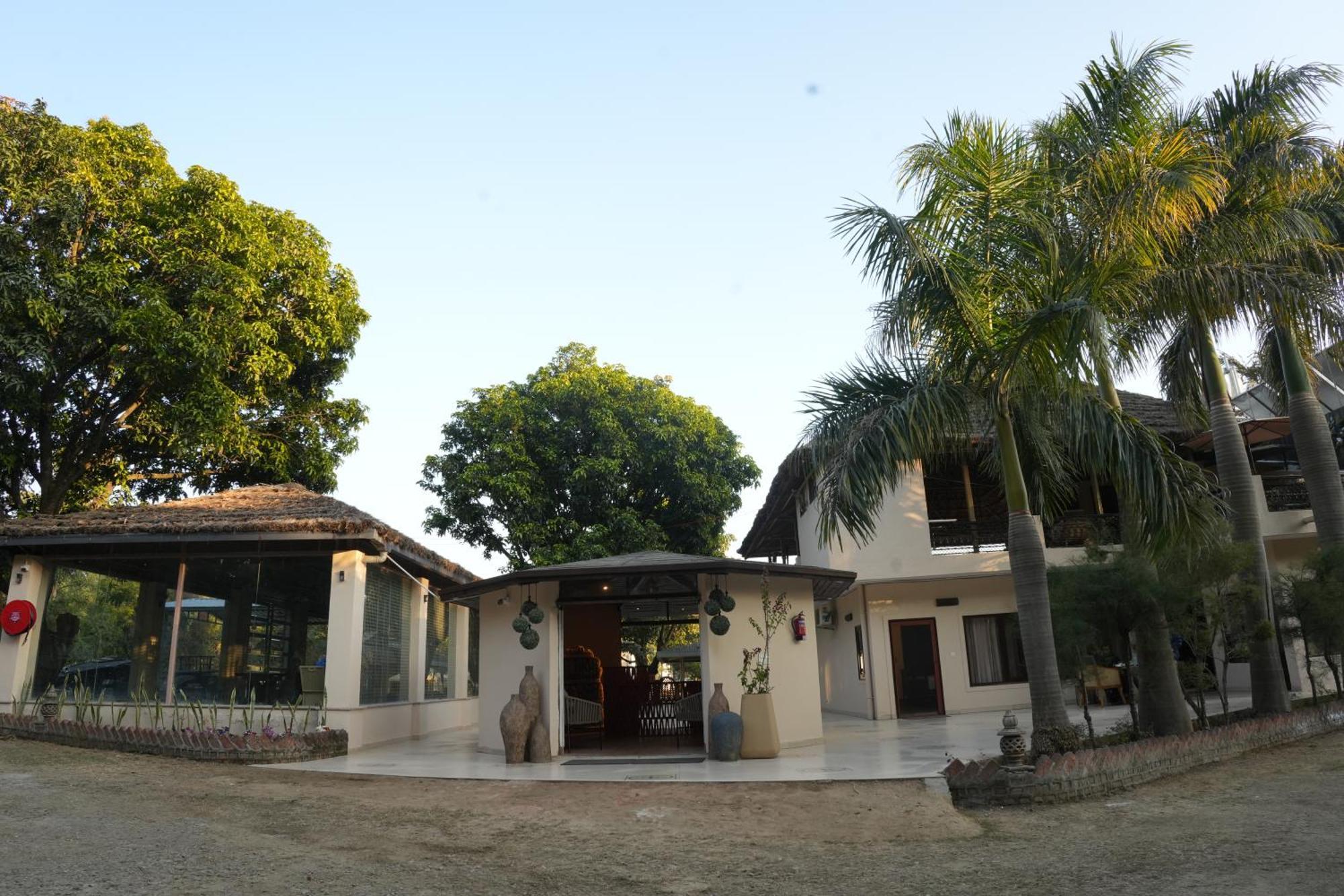 3Acres Resorts דהראדון מראה חיצוני תמונה